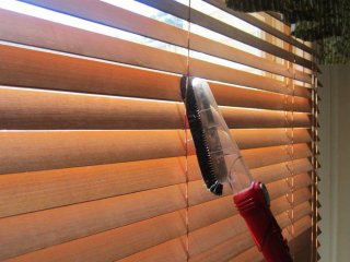 Our Dyson blind attachment enables us to efficiently clean your blinds.