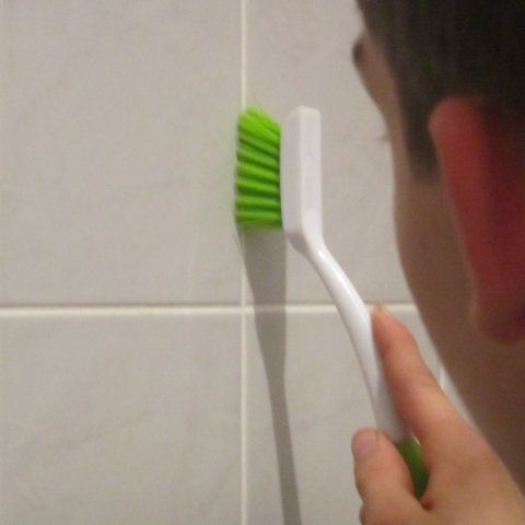 Bathroom Grout Cleaning